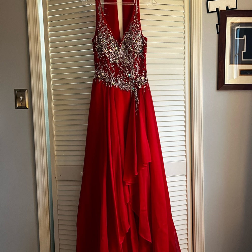 Red prom dress